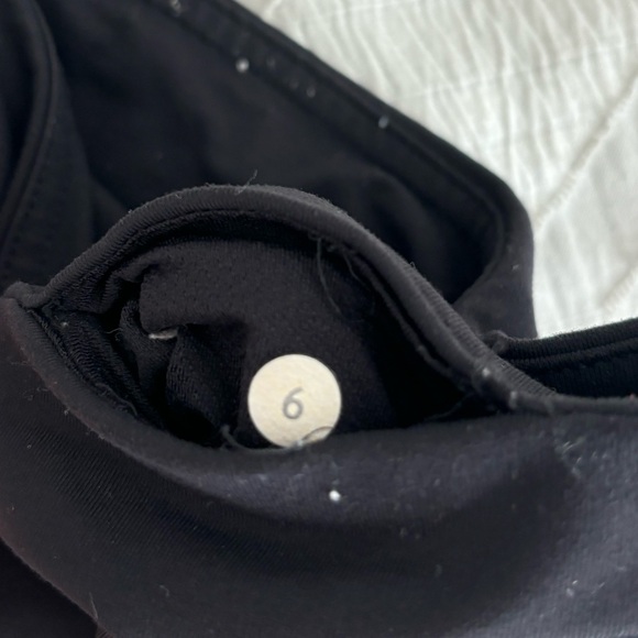 Lululemon cropped leggings pants black size 6 good condition - Picture 5 of 5